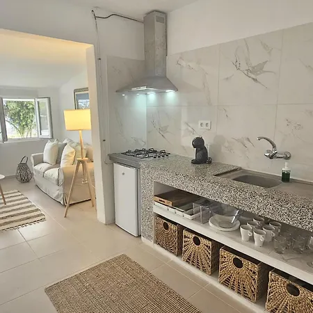 Beautiful Sea View And Pool Atalaya A4 In Apartment *